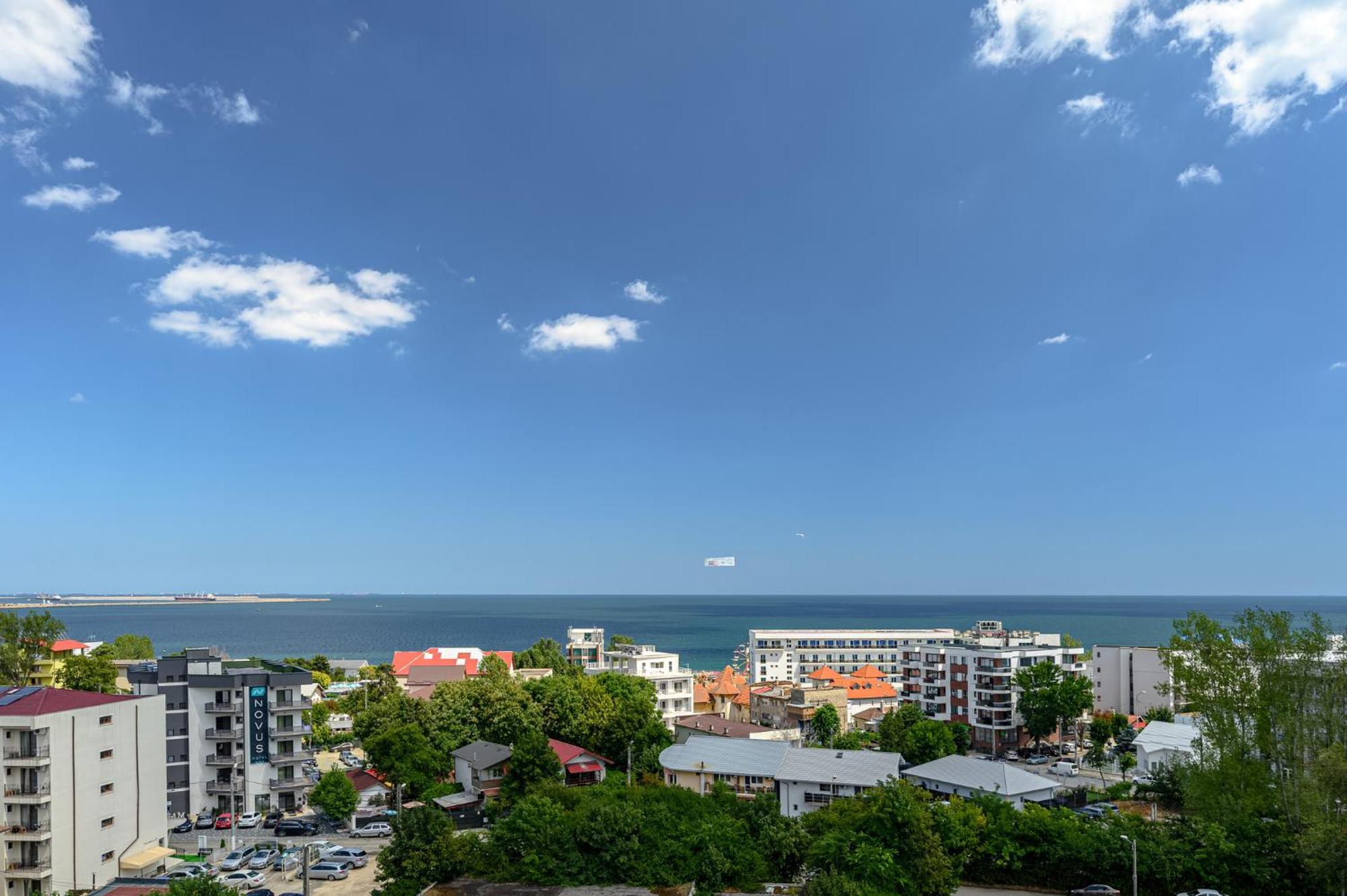 Hotel Coral Eforie Bagian luar foto