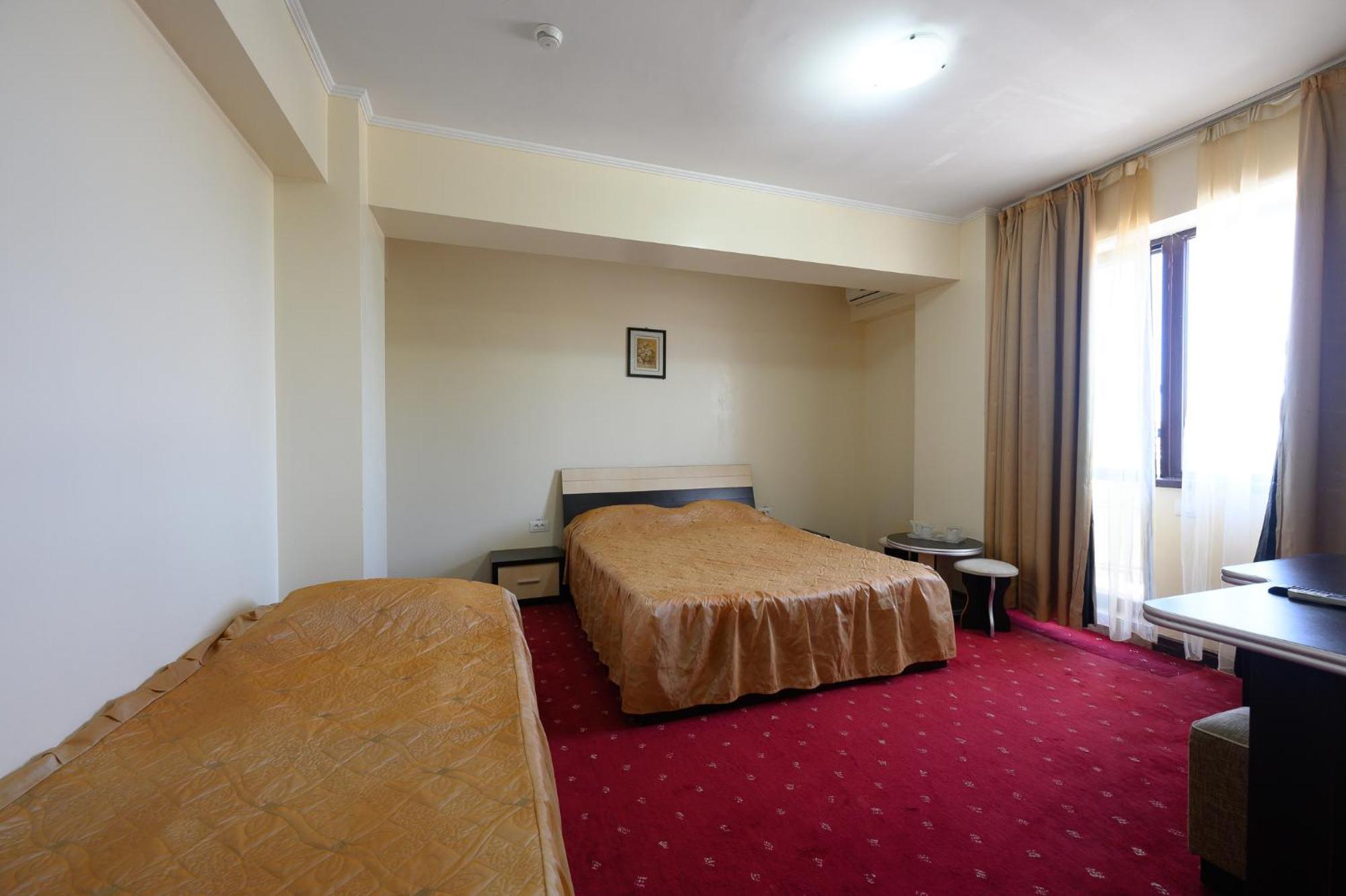 Hotel Coral Eforie Bagian luar foto