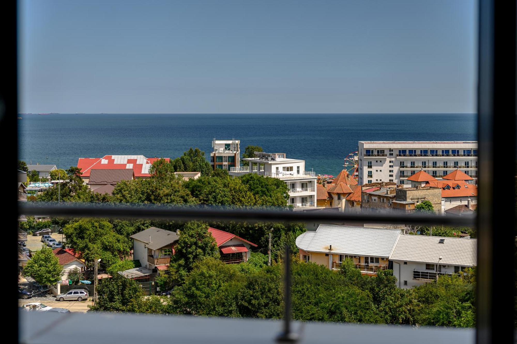 Hotel Coral Eforie Bagian luar foto