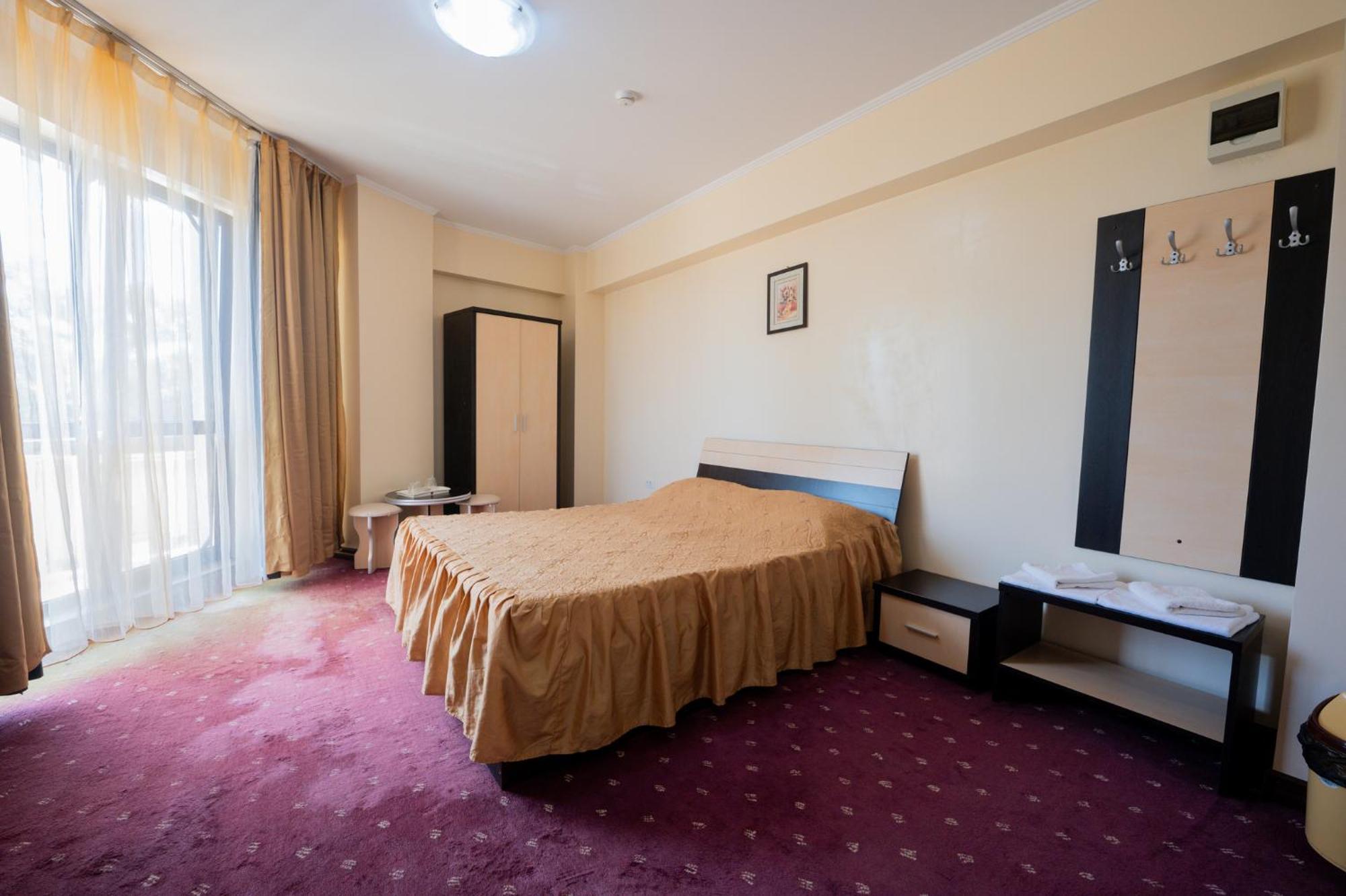 Hotel Coral Eforie Bagian luar foto