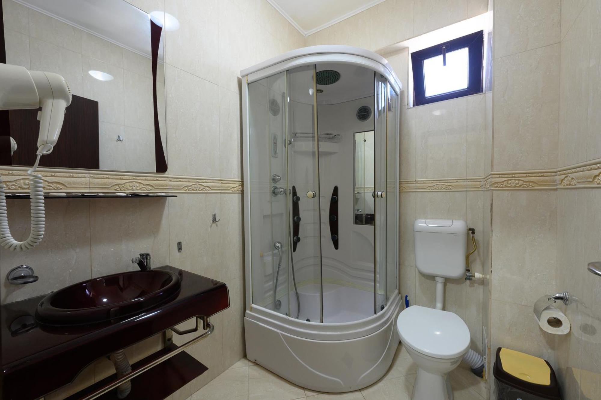 Hotel Coral Eforie Bagian luar foto